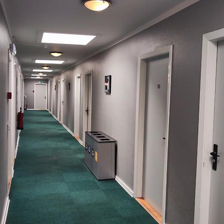 Banegaardshotellet Vojens Exterior foto